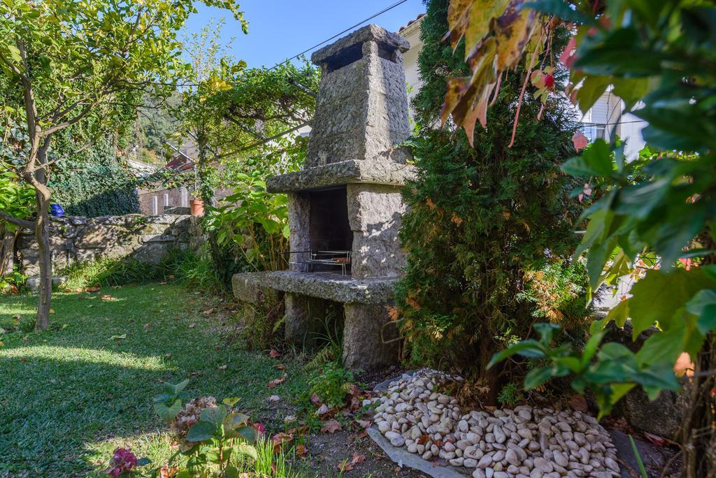 Hostal Aldea Bordons Sanxenxo Exterior foto
